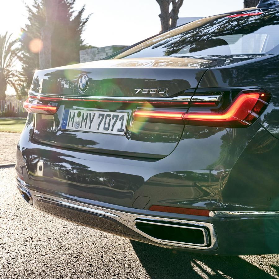Детали экстерьера BMW 750Li xDrive (G12) 2019 года  (WW) (фото 152 из 164)